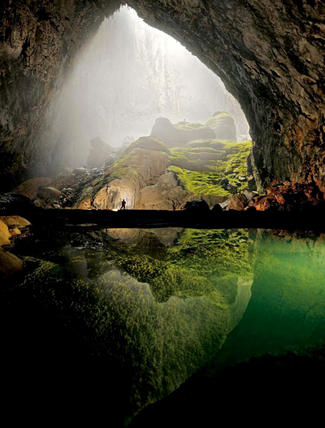 worlds-largest-cave-hang-son-doong-vietnam-6.jpg